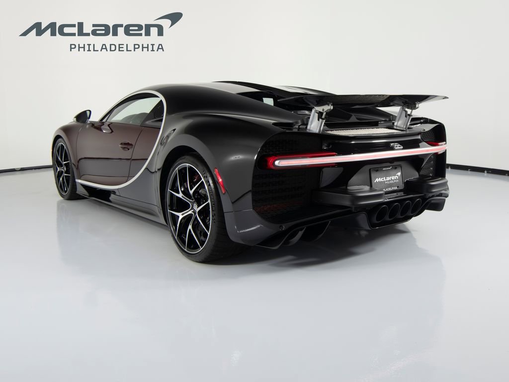 Used 2019 Bugatti Chiron image 7