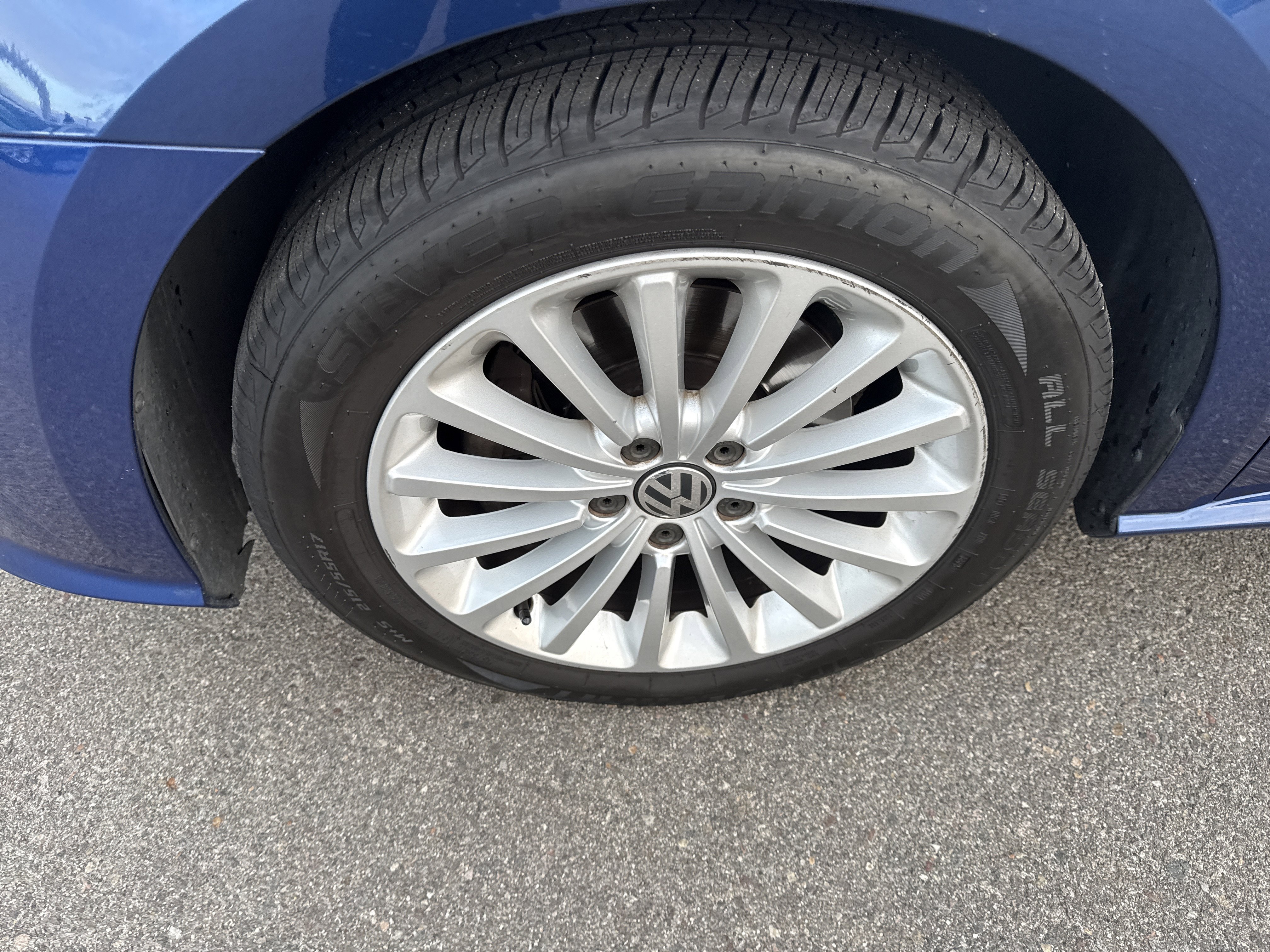 Used 2016 Volkswagen Passat 1.8T SE image 9