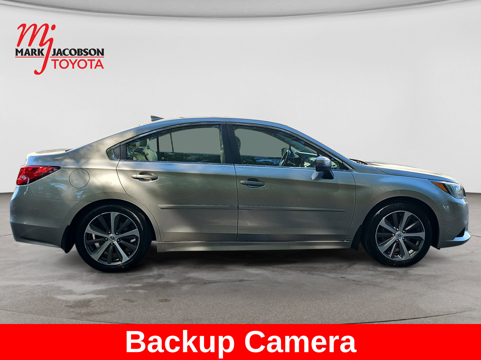 Used 2016 Subaru Legacy 2.5i Limited AWD/4WD image 6