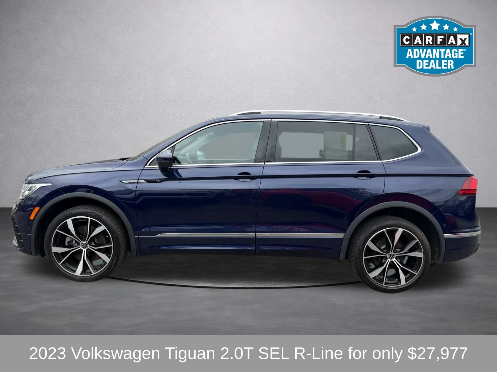 Used 2023 Volkswagen Tiguan SEL R-Line AWD/4WD image 8