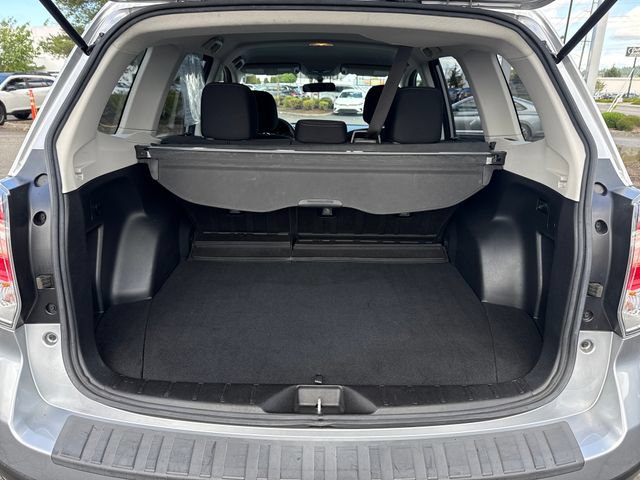 Used 2018 Subaru Forester 2.5i w/ Alloy Wheel Package AWD/4WD image 12