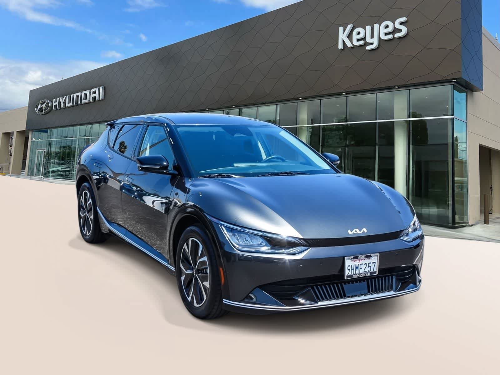 Used 2023 Kia EV6 Wind RWD image 3