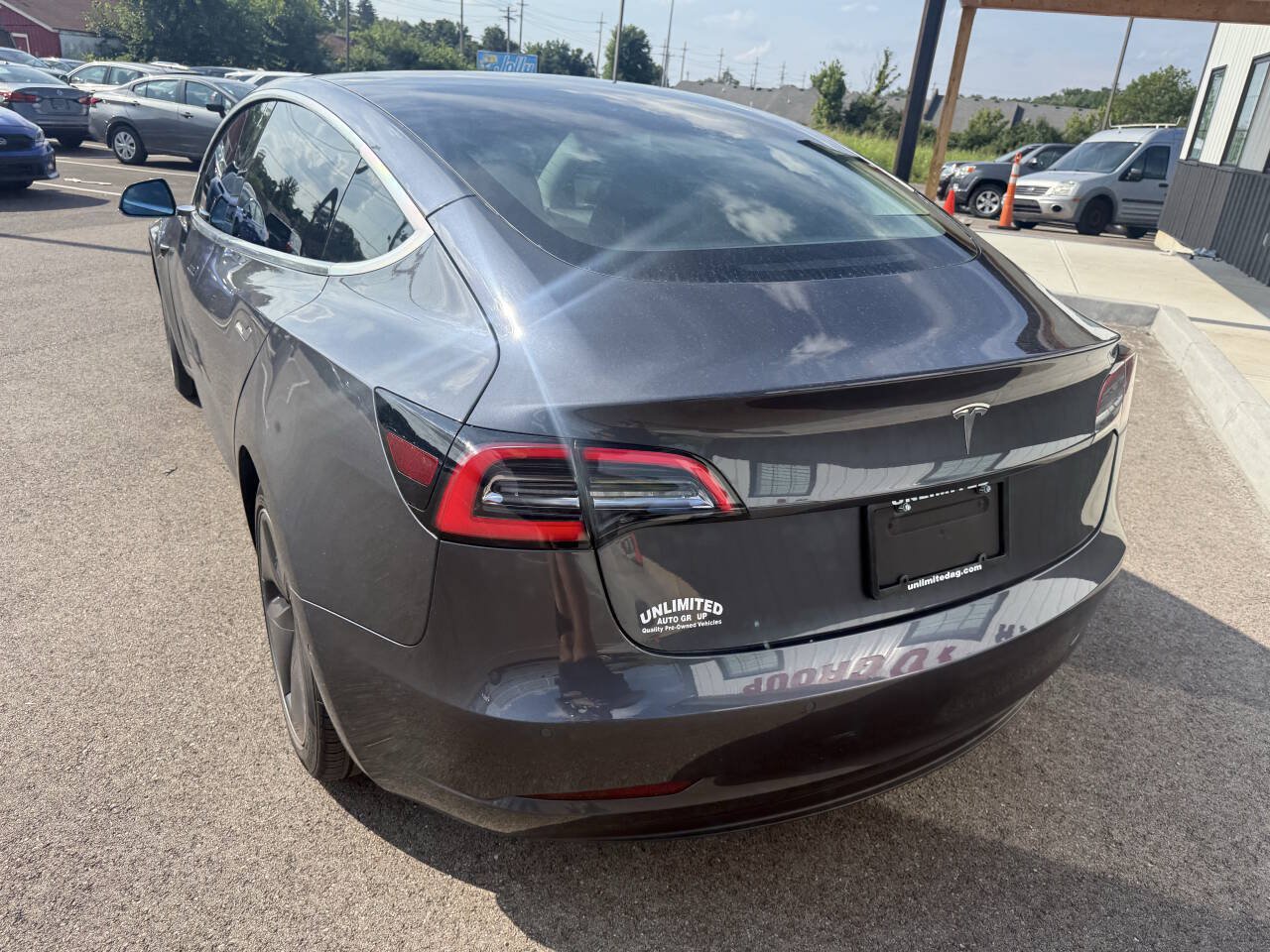 Used 2019 Tesla Model 3 Standard Range Plus RWD image 10