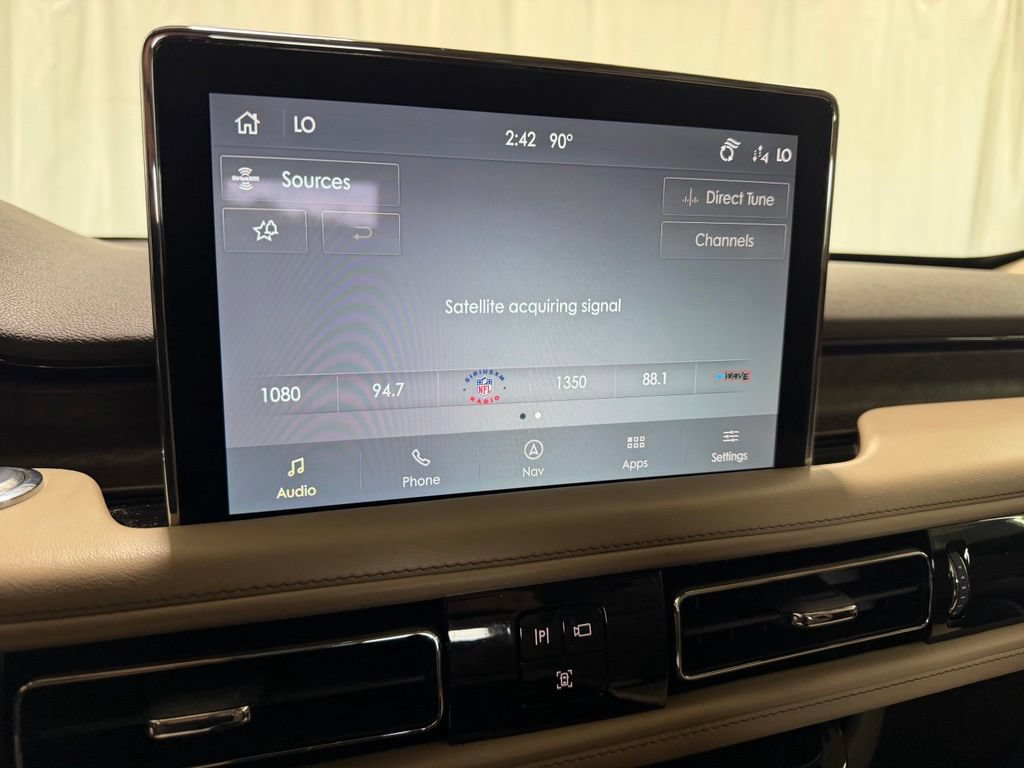 Used 2021 Lincoln Aviator Reserve w/ Elements Package Plus AWD/4WD image 22