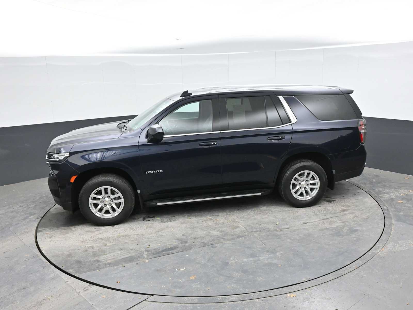 Used 2021 Chevrolet Tahoe LT AWD/4WD image 14