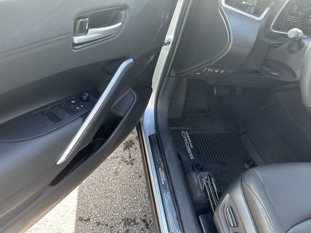 New 2026 Toyota Corolla Cross XLE AWD/4WD image 15
