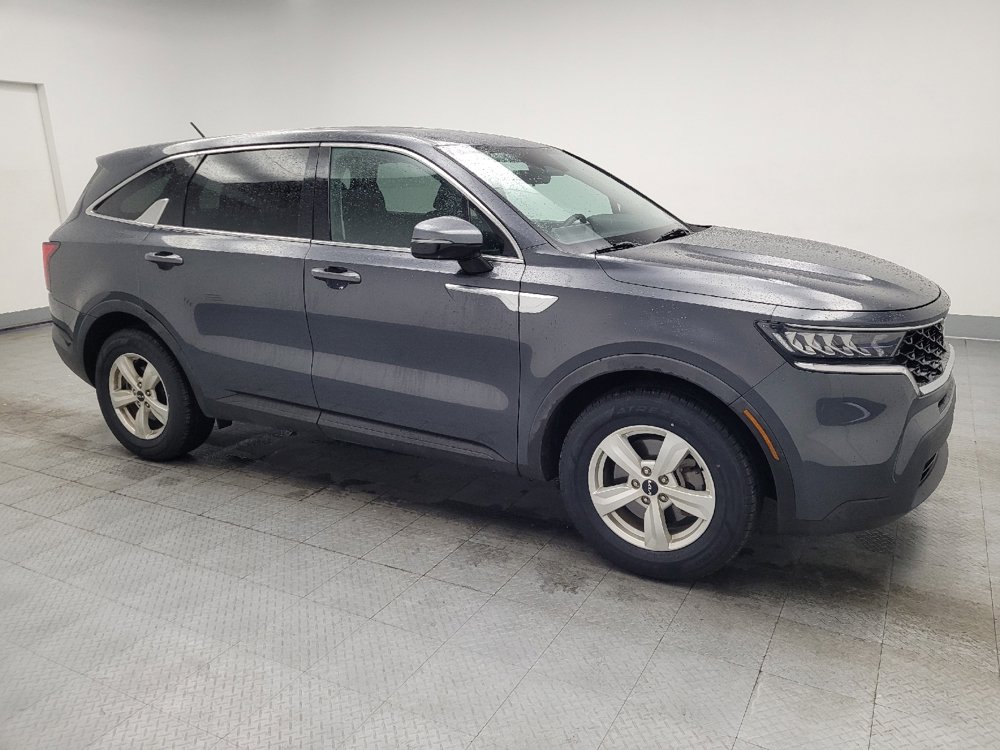 Used 2022 Kia Sorento LX FWD image 11