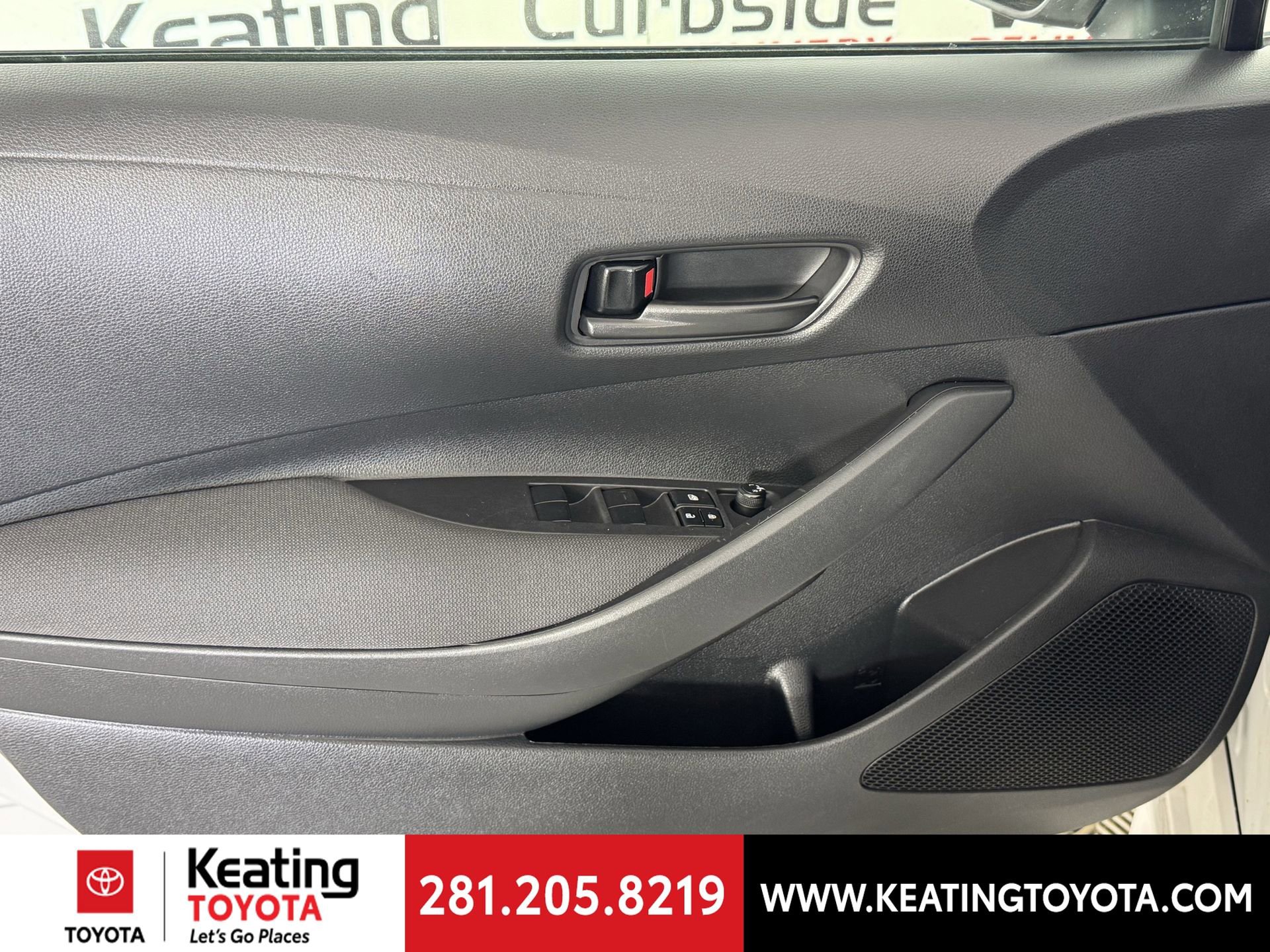 Used 2024 Toyota Corolla LE image 11