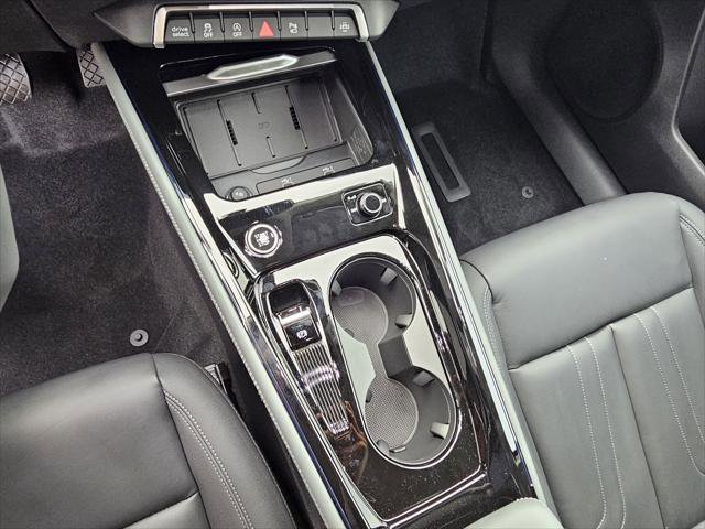 New 2026 Audi Q3 quattro 2.0T image 11