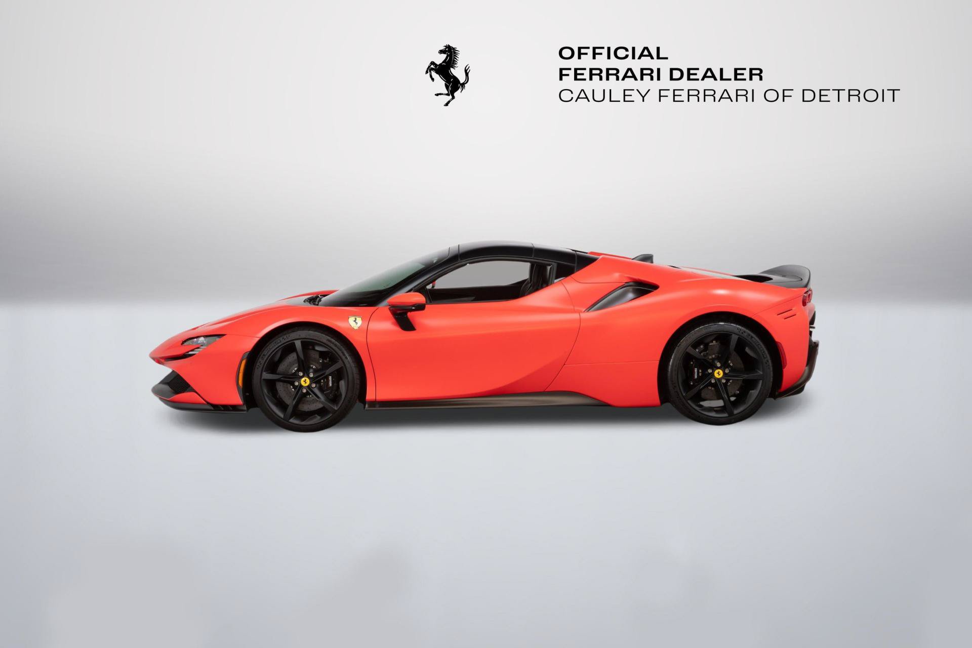Certified 2022 Ferrari SF90 Spider AWD/4WD image 4