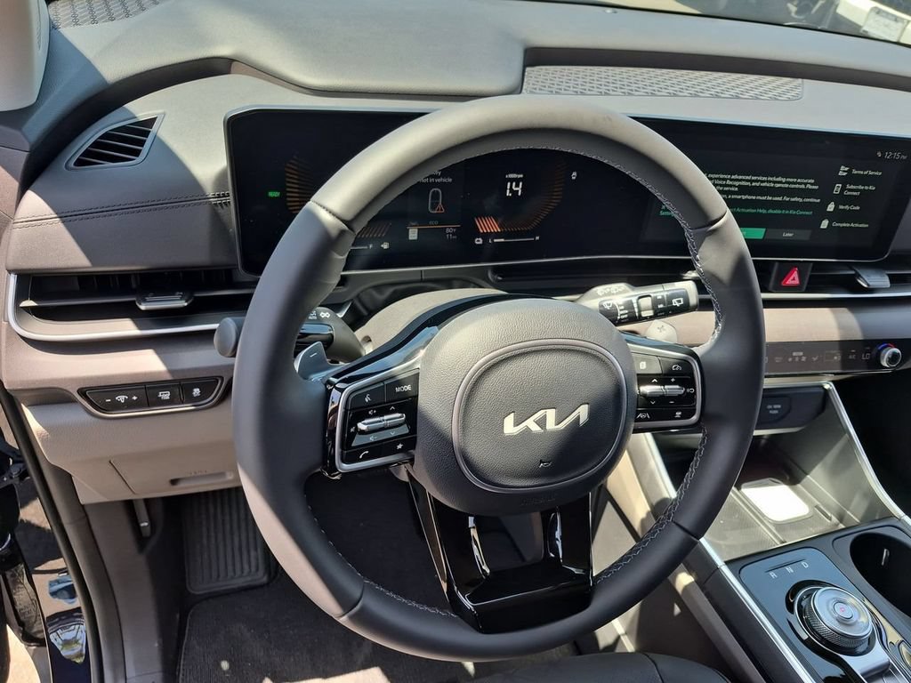 New 2026 Kia Carnival EX FWD image 11