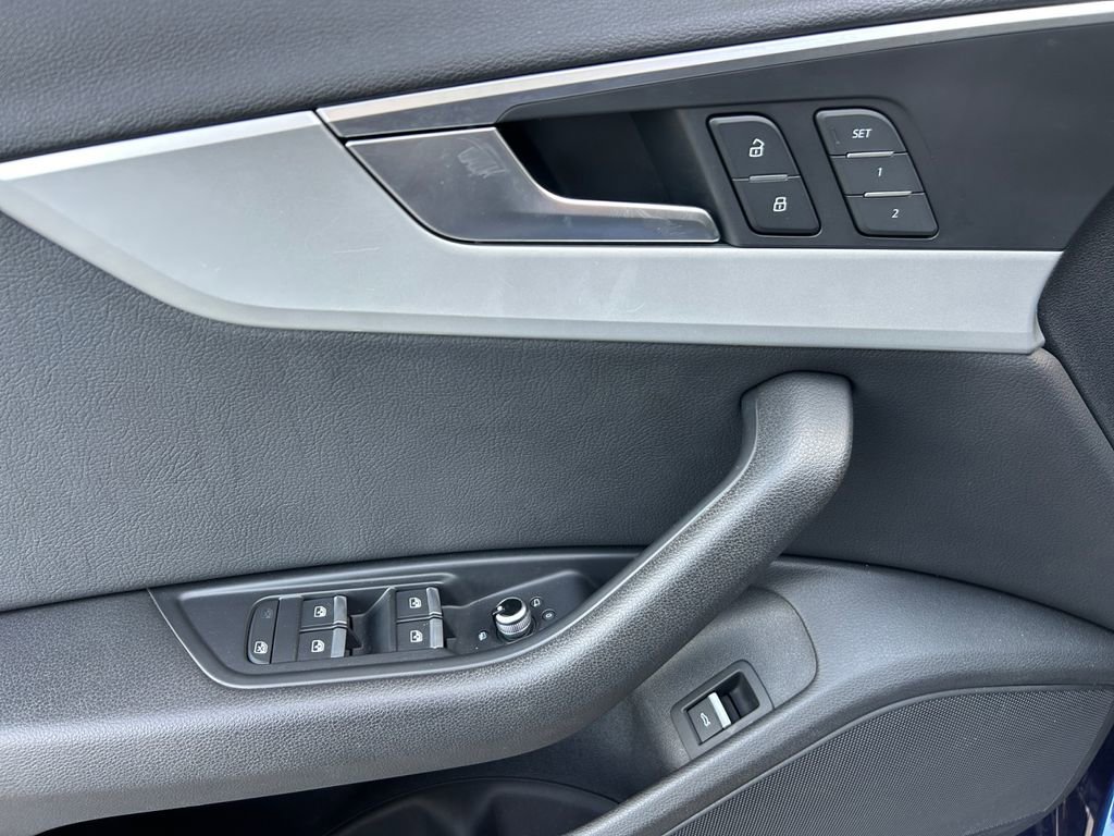 Used 2018 Audi A4 Sedan image 23