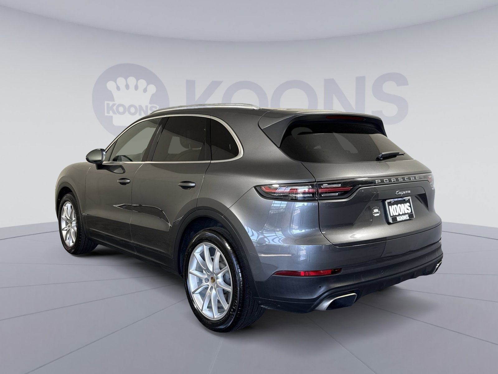 Used 2020 Porsche Cayenne AWD/4WD image 4
