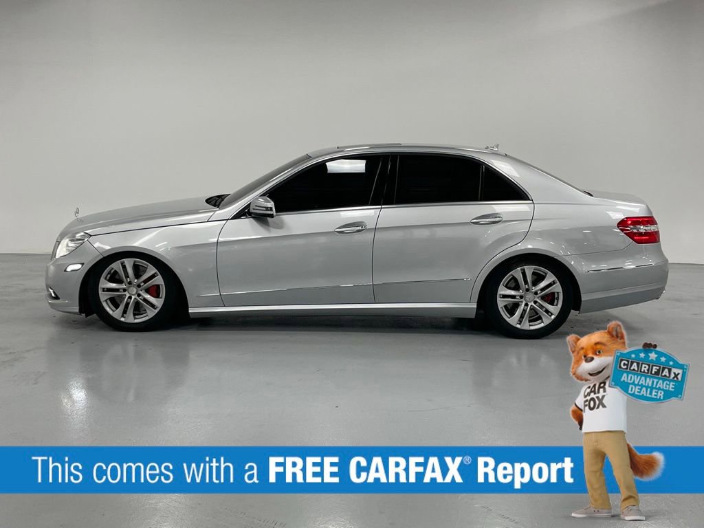 Used 2010 Mercedes-Benz E 550 4MATIC Sedan w/ Premium 2 Pkg video 2