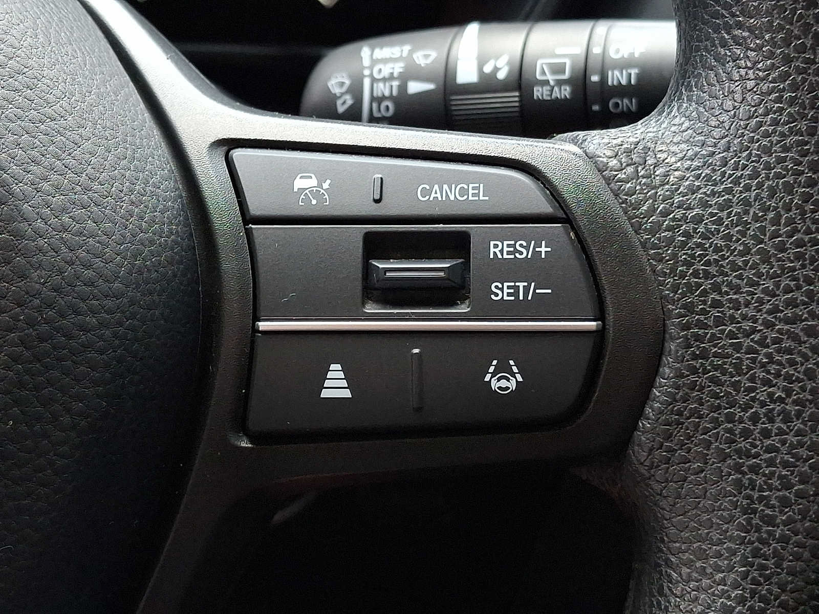 Used 2023 Honda CR-V EX image 19