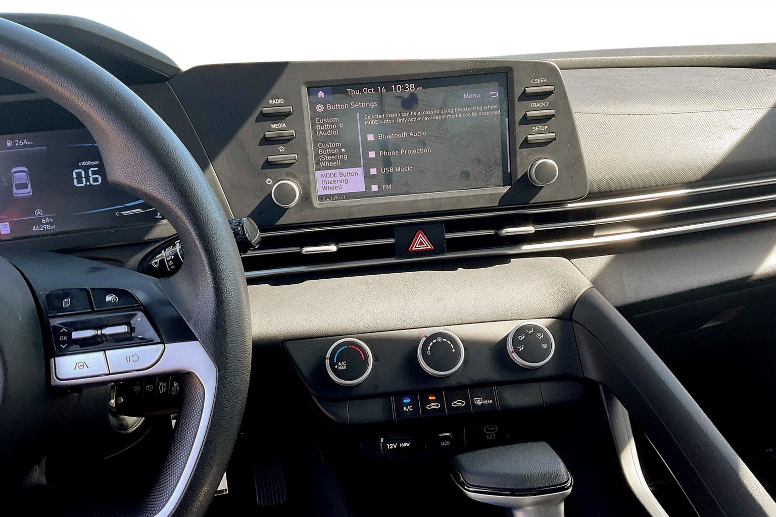 Used 2024 Hyundai Elantra SEL image 6