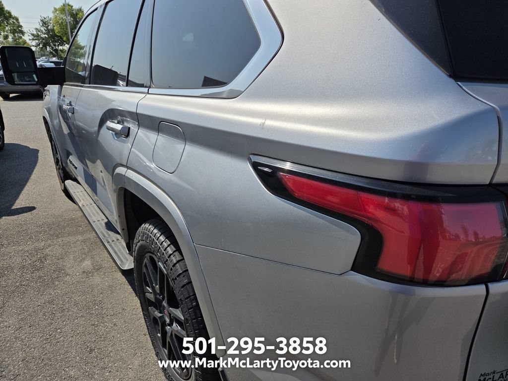 Used 2023 Toyota Sequoia SR5 w/ SR5 Premium Package RWD image 8