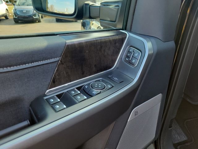 Used 2025 Ford F350 Lariat w/ Lariat Ultimate Package image 8