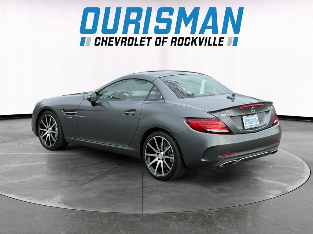 Used 2017 Mercedes-Benz SLC 43 AMG image 4