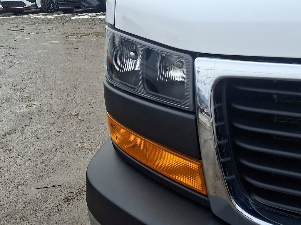 Used 2024 GMC Savana 2500 w/ Driver Convenience Package image 35