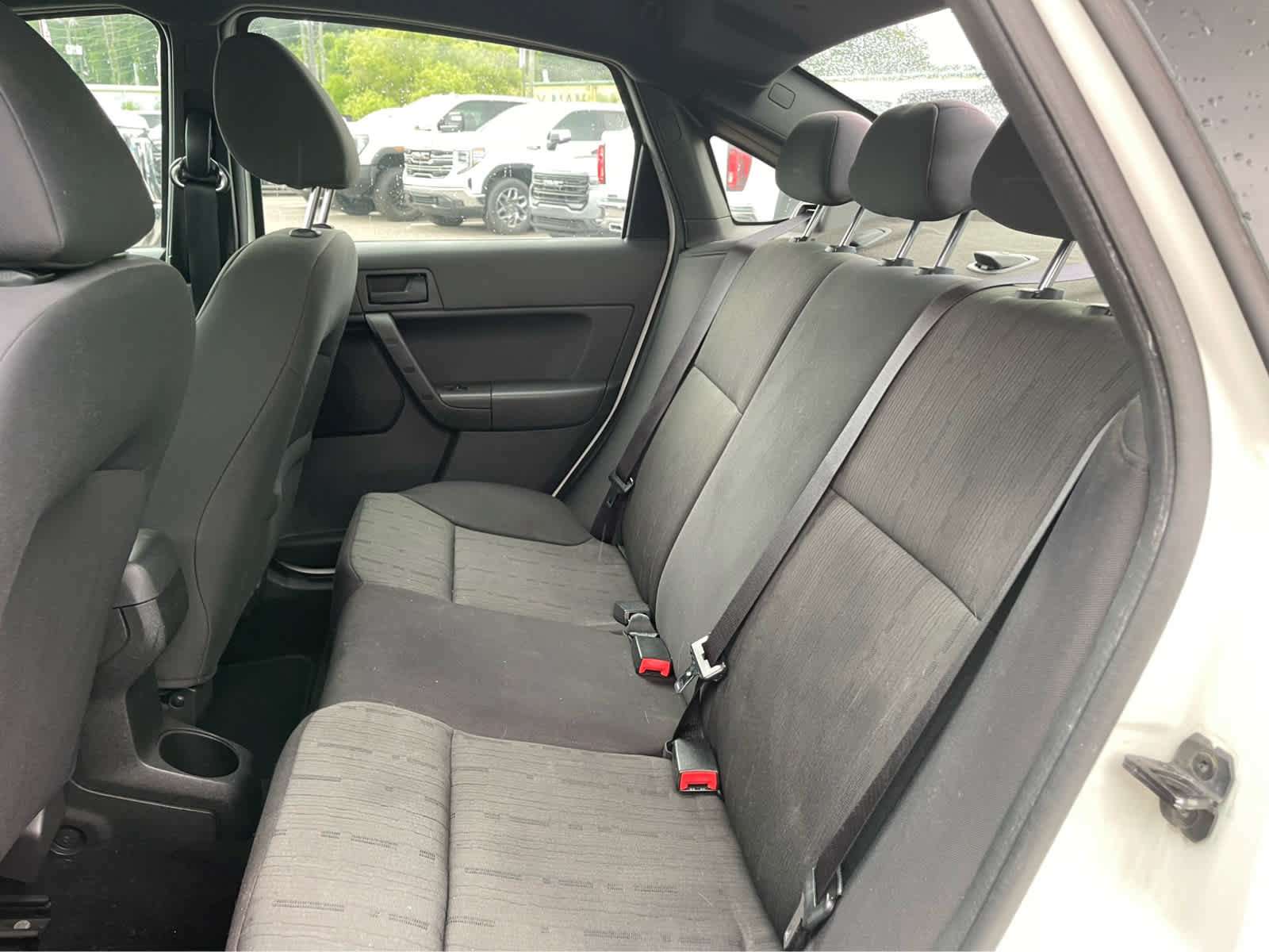Used 2011 Ford Focus SE FWD image 20