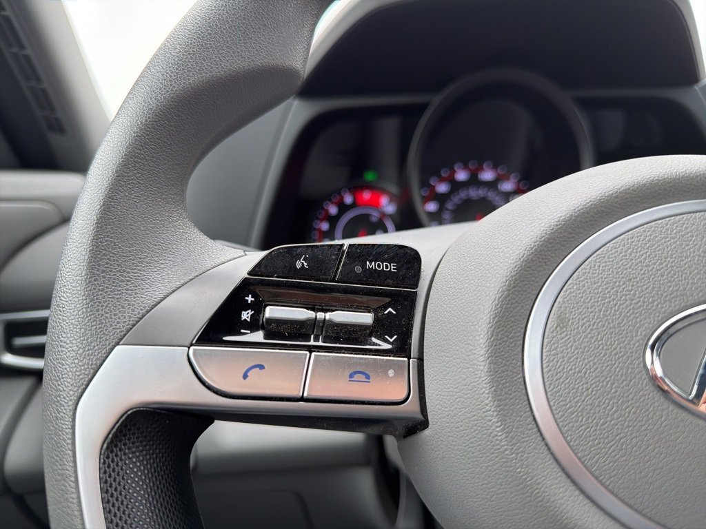 Certified 2023 Hyundai Elantra SEL w/ Preferred Accessory Package image 31