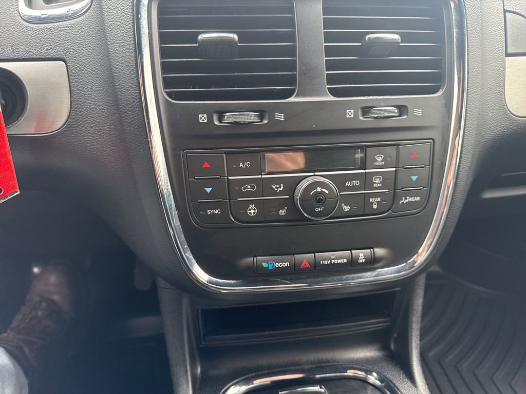 Used 2020 Dodge Grand Caravan GT image 16