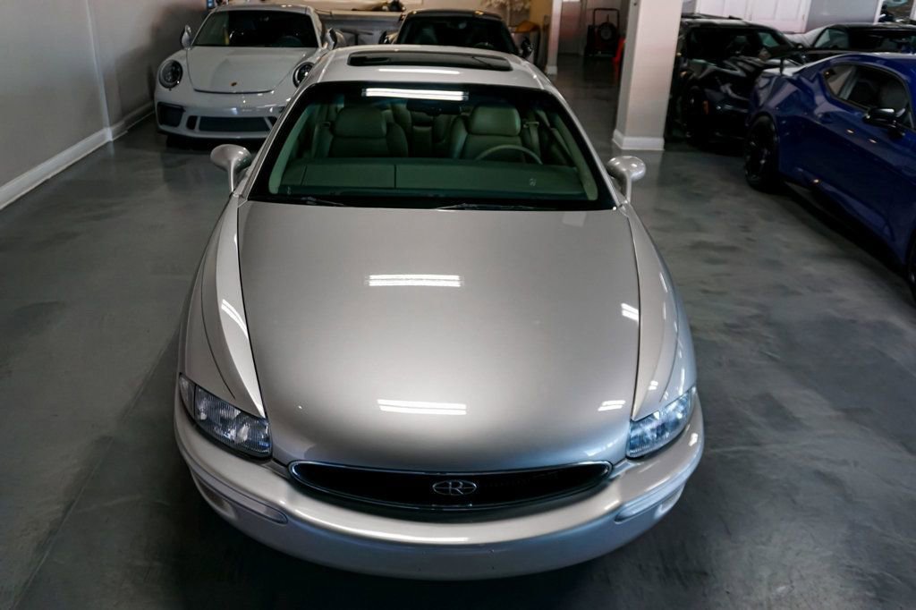 Used 1997 Buick Riviera Supercharged Coupe image 35