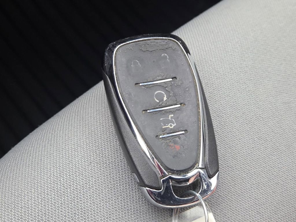 Used 2019 Chevrolet Malibu LT w/ LPO, Convenience Package 2 image 31