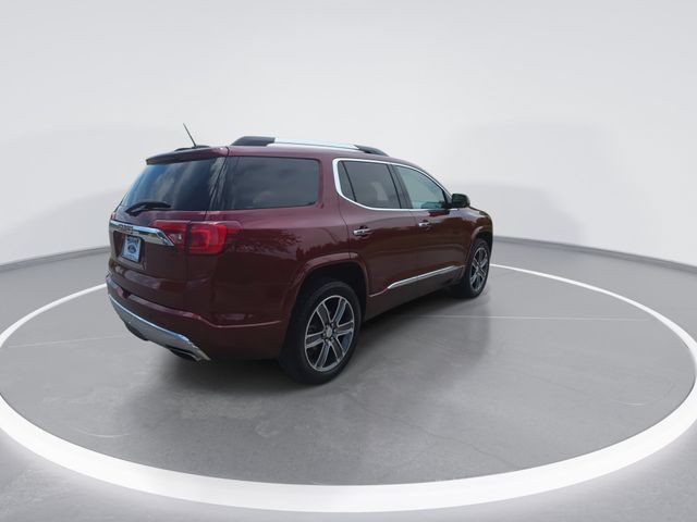 Used 2018 GMC Acadia Denali w/ Technology Package FWD image 7