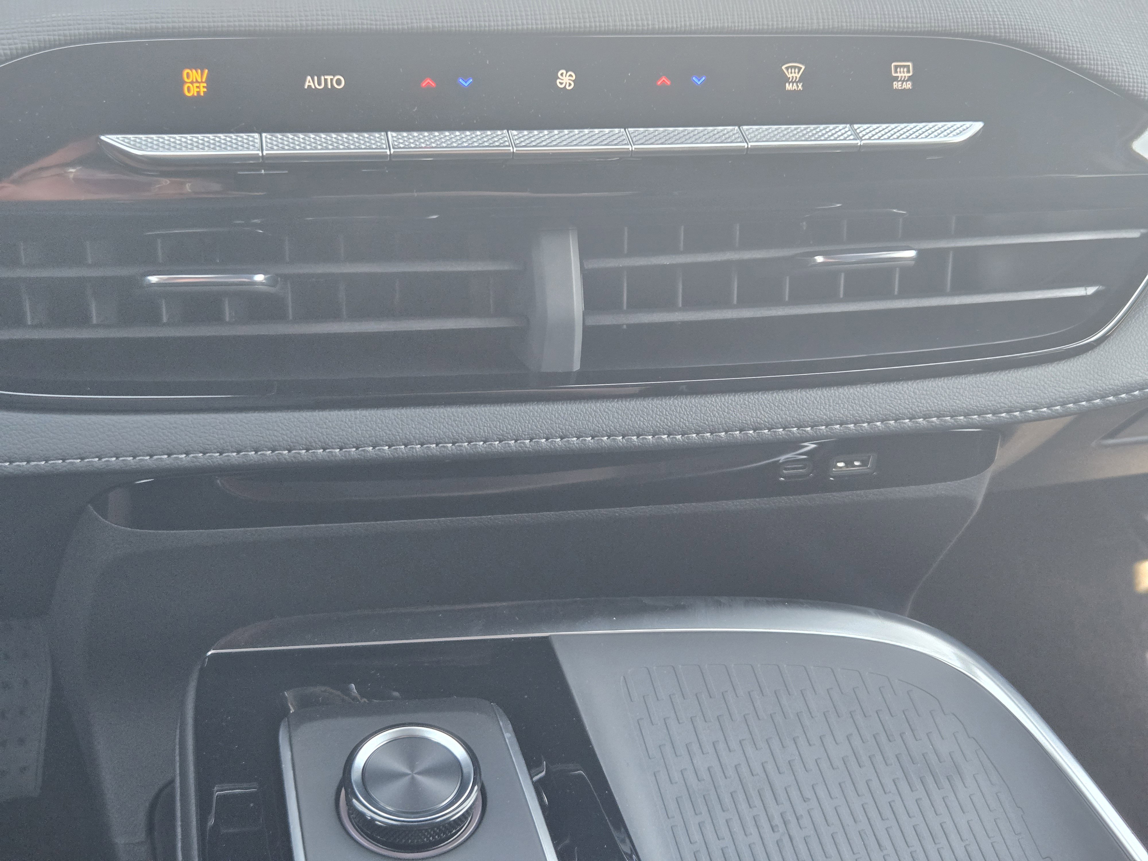 New 2026 Buick Enclave Sport Touring w/ Power Package image 14