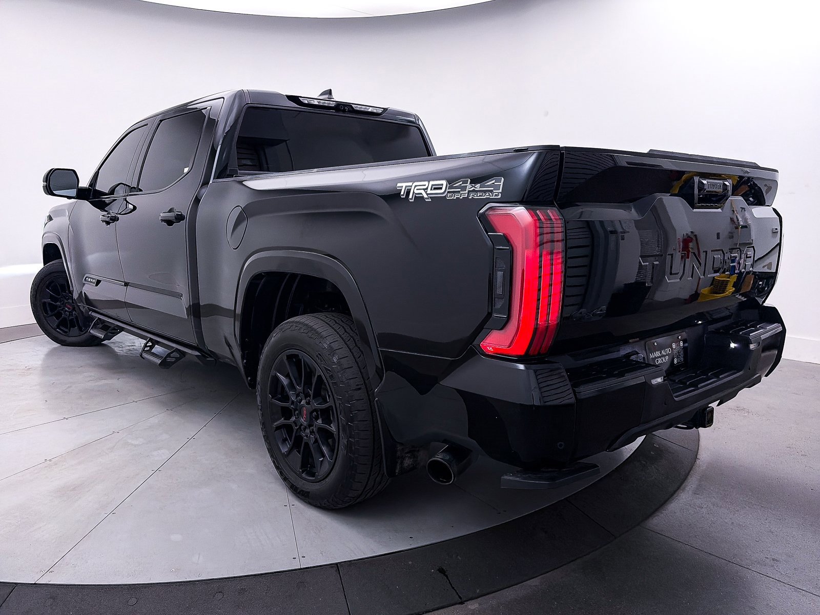 Used 2024 Toyota Tundra Platinum w/ TRD Off-Road Package image 2