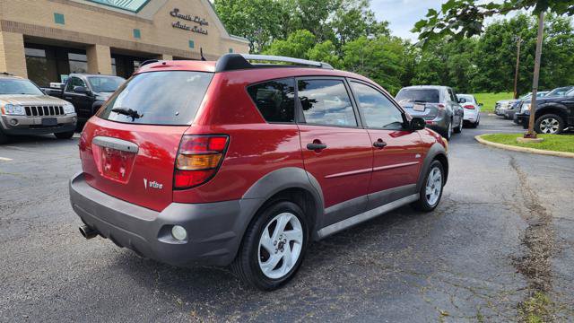 Used 2006 Pontiac Vibe w/ Sun And Sound Package FWD image 8