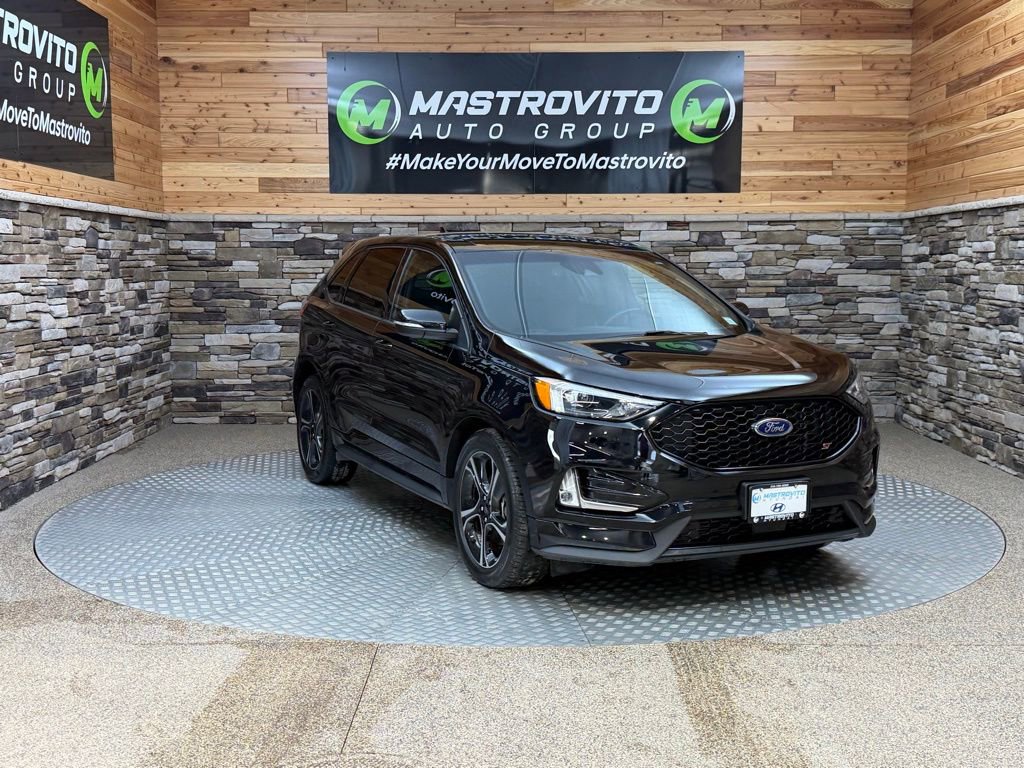 Used 2020 Ford Edge ST w/ Cold Weather Package video 2
