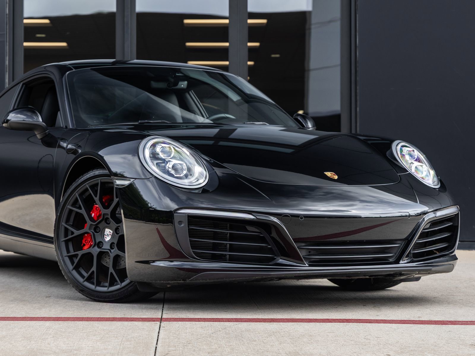 Used 2019 Porsche 911 Carrera image 9