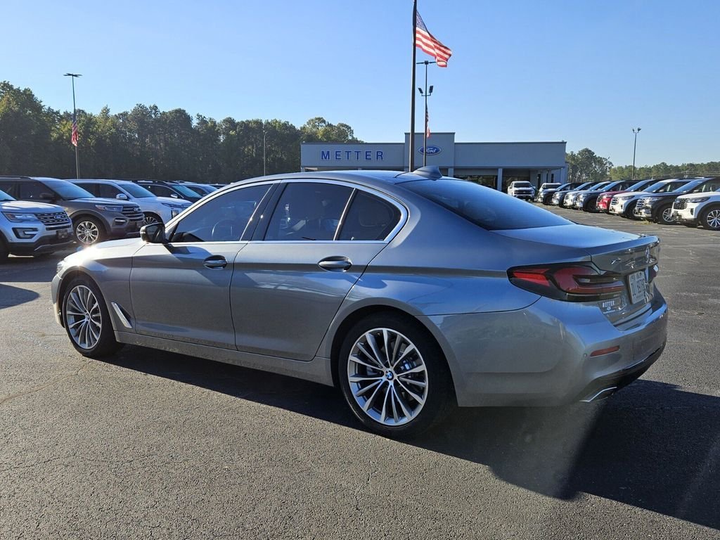 Used 2022 BMW 530i xDrive w/ Convenience Package AWD/4WD image 9