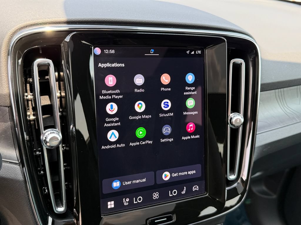 Certified 2023 Volvo C40 P8 Recharge Plus AWD/4WD image 33