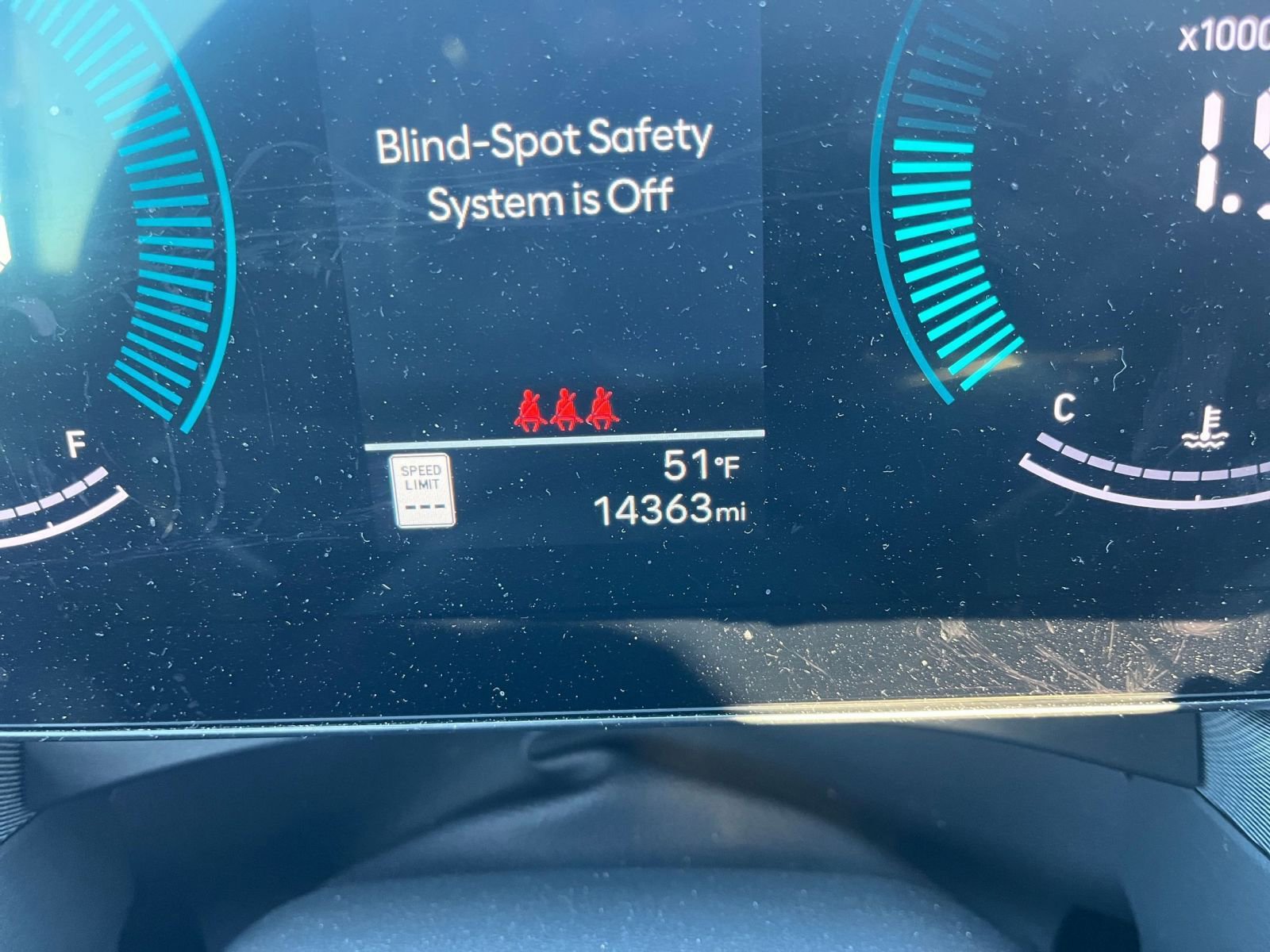 Used 2025 Hyundai Sonata SEL FWD image 40