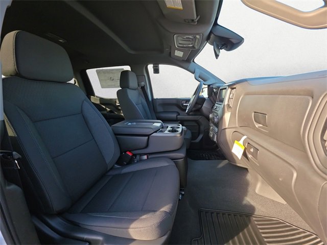 New 2026 Chevrolet Silverado 1500 Custom w/ Turbomax Blackout Package image 15