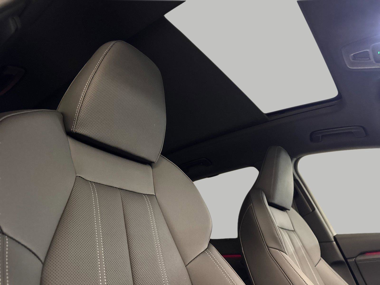 New 2027 Audi Q6 e-tron Premium Plus image 15