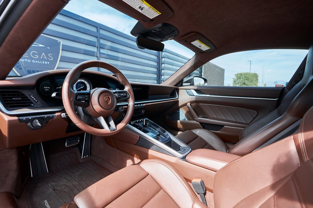 Used 2022 Porsche 911 Turbo S image 2