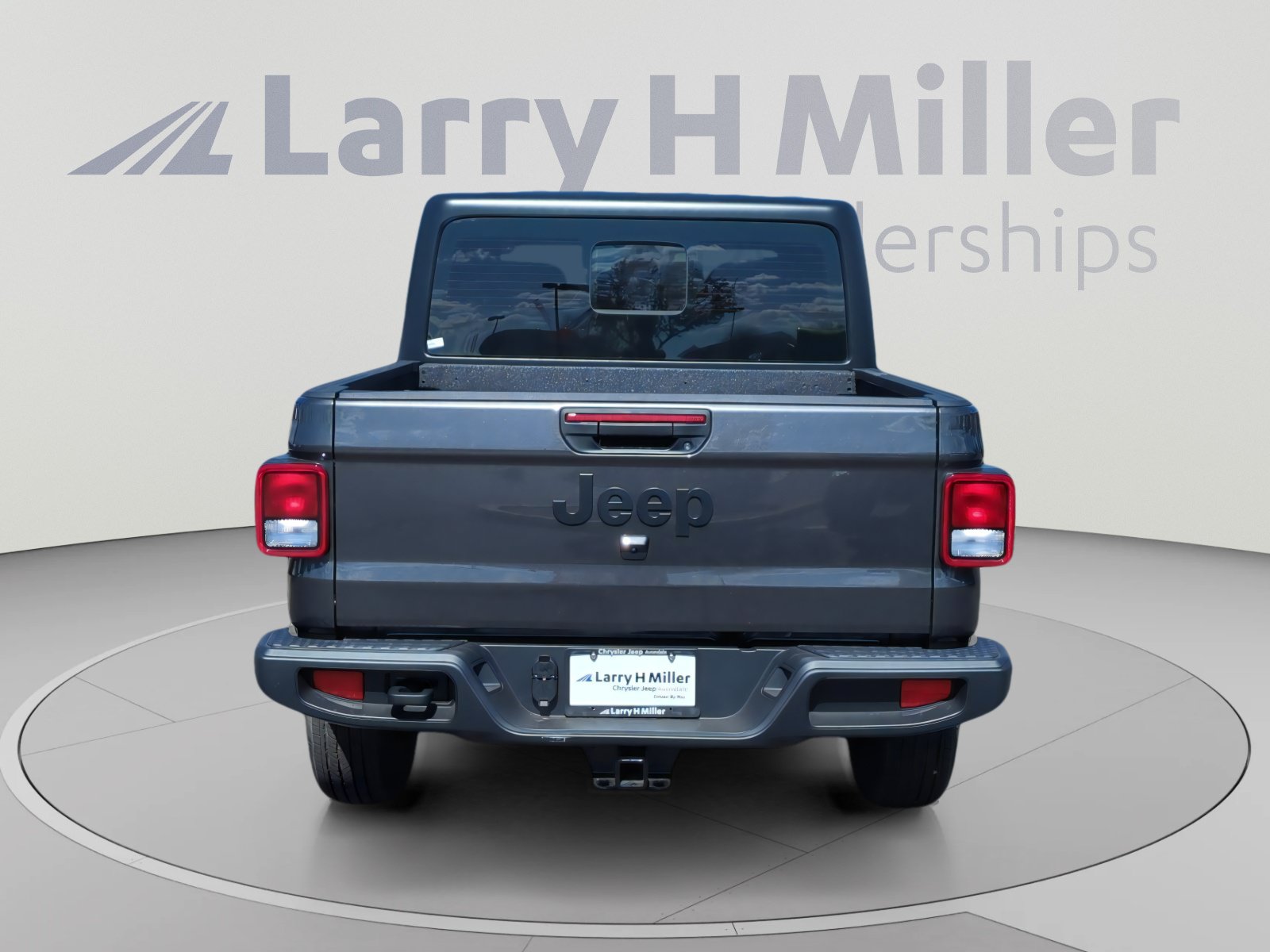 New 2026 Jeep Gladiator Sport AWD/4WD image 4