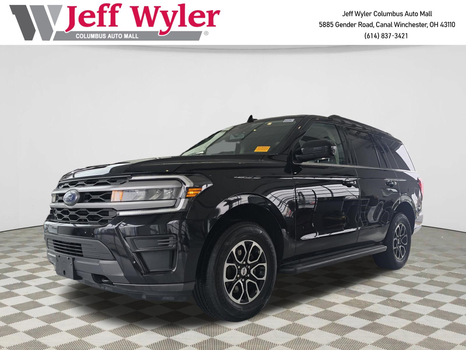 Used 2022 Ford Expedition XLT AWD/4WD image 1