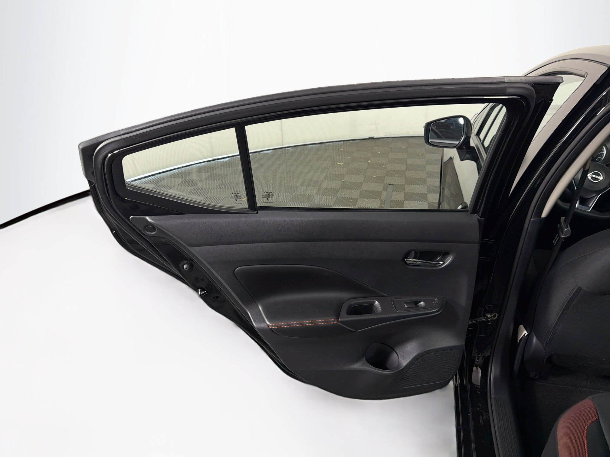 Used 2024 Nissan Versa SR FWD image 24