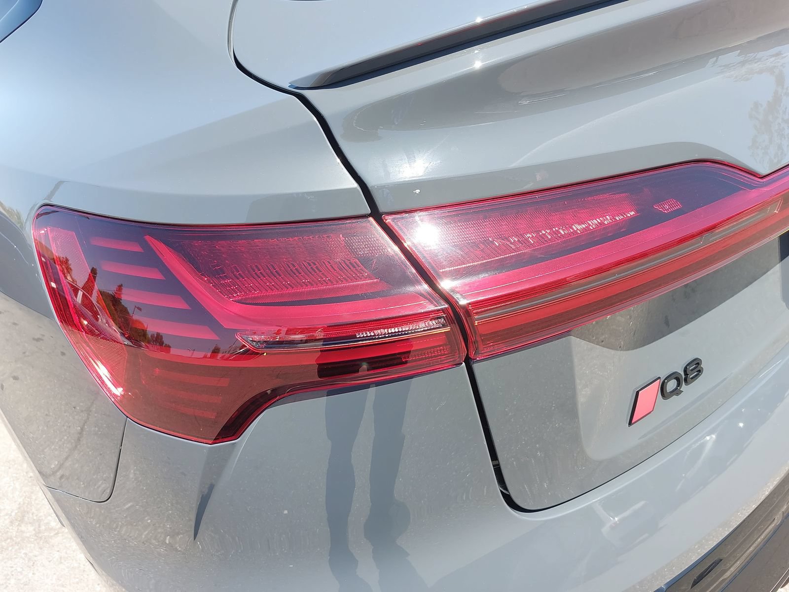 Used 2024 Audi Q8 e-tron Prestige w/ Prestige Package AWD/4WD image 38