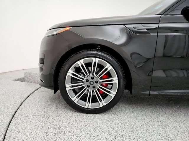 Certified 2024 Land Rover Range Rover Sport Dynamic SE AWD/4WD image 30