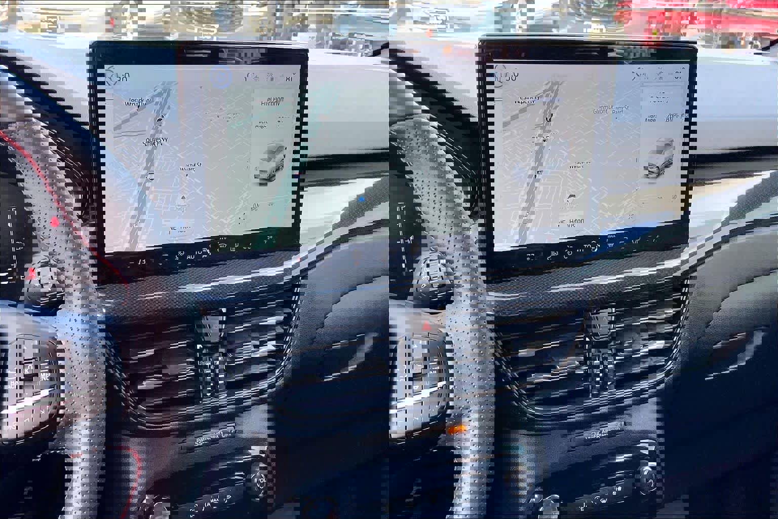 Used 2024 Ford Escape ST-Line w/ Tech Pack #1 image 6