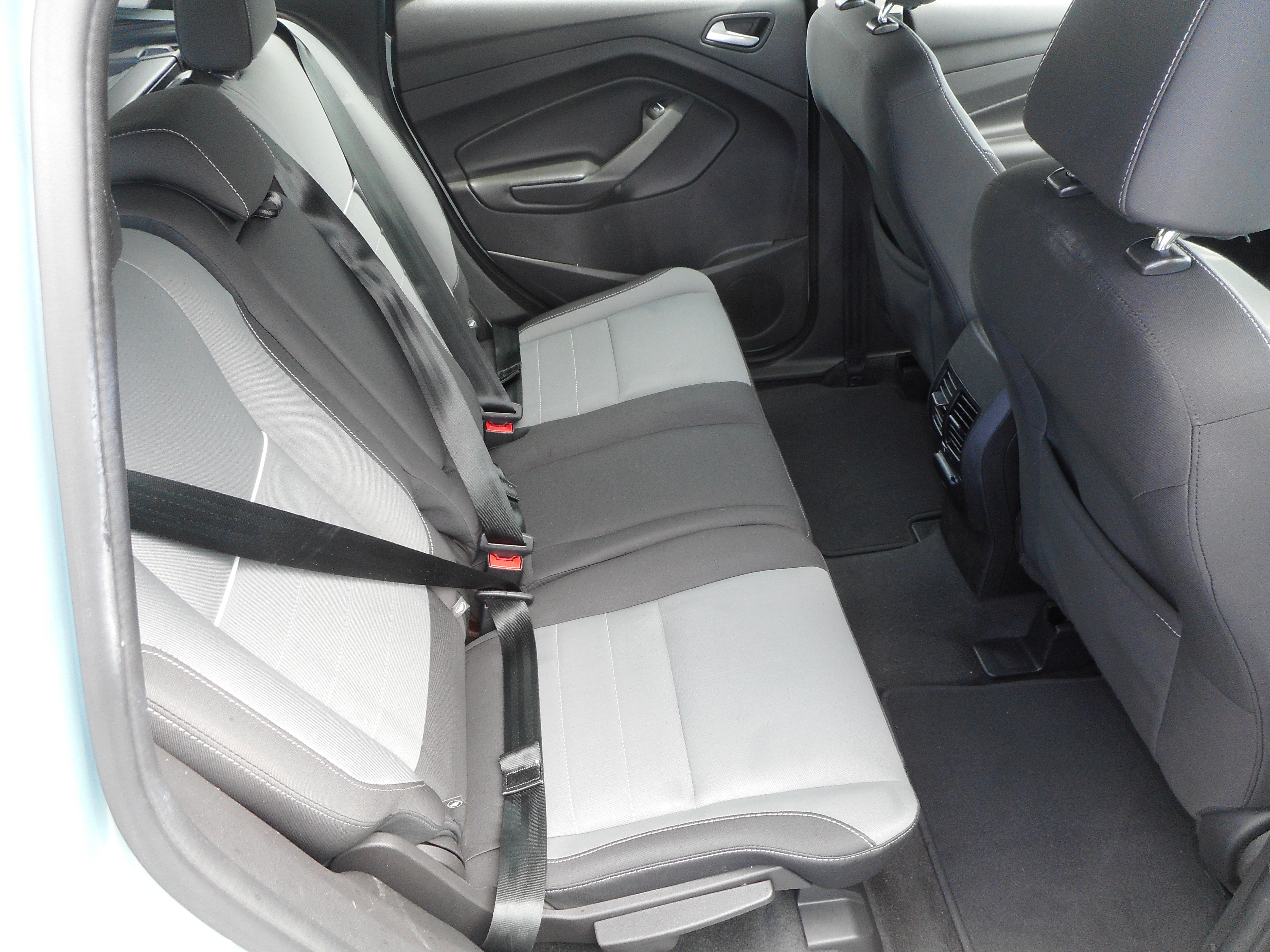 Used 2014 Ford C-MAX SE FWD image 25
