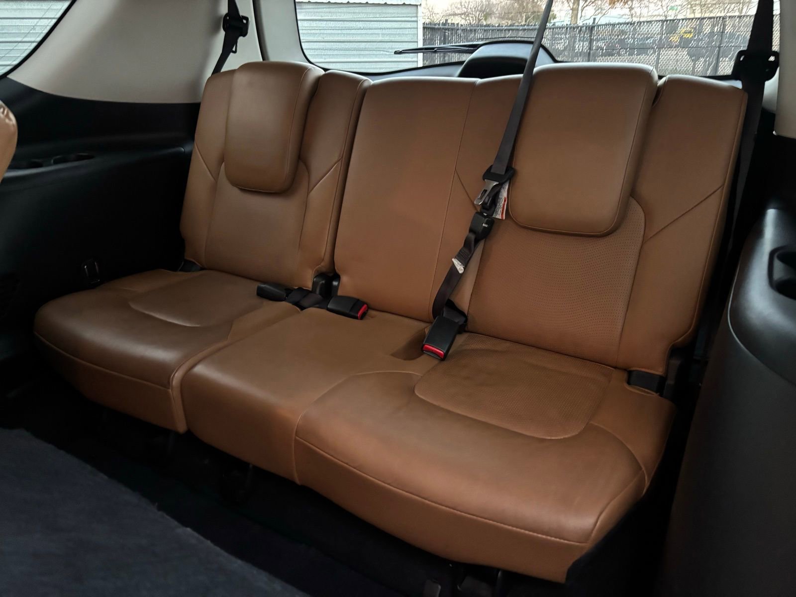 Used 2016 INFINITI QX80 2WD w/ Signature Edition Package image 31