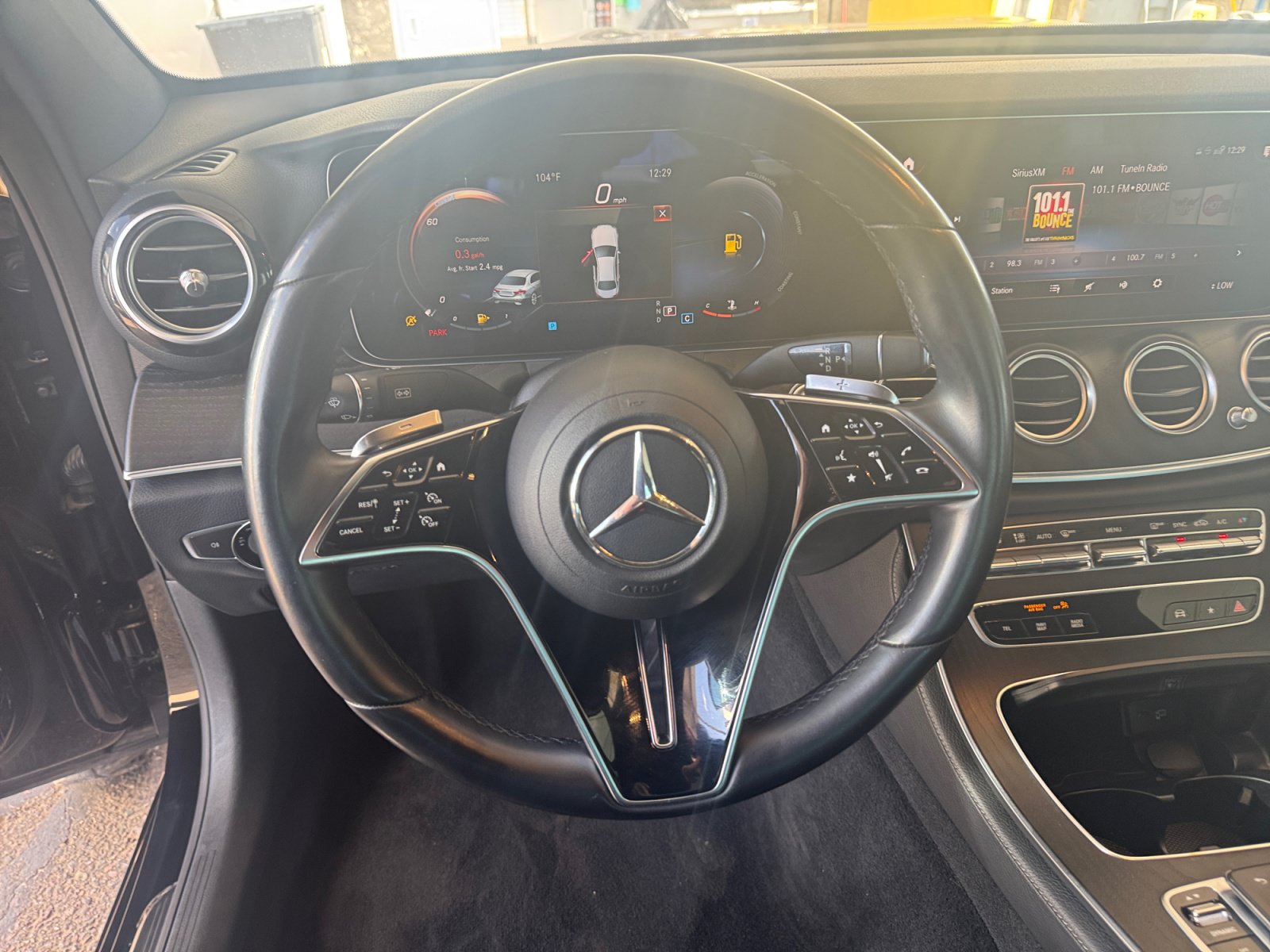 Used 2022 Mercedes-Benz E 350 Sedan image 12